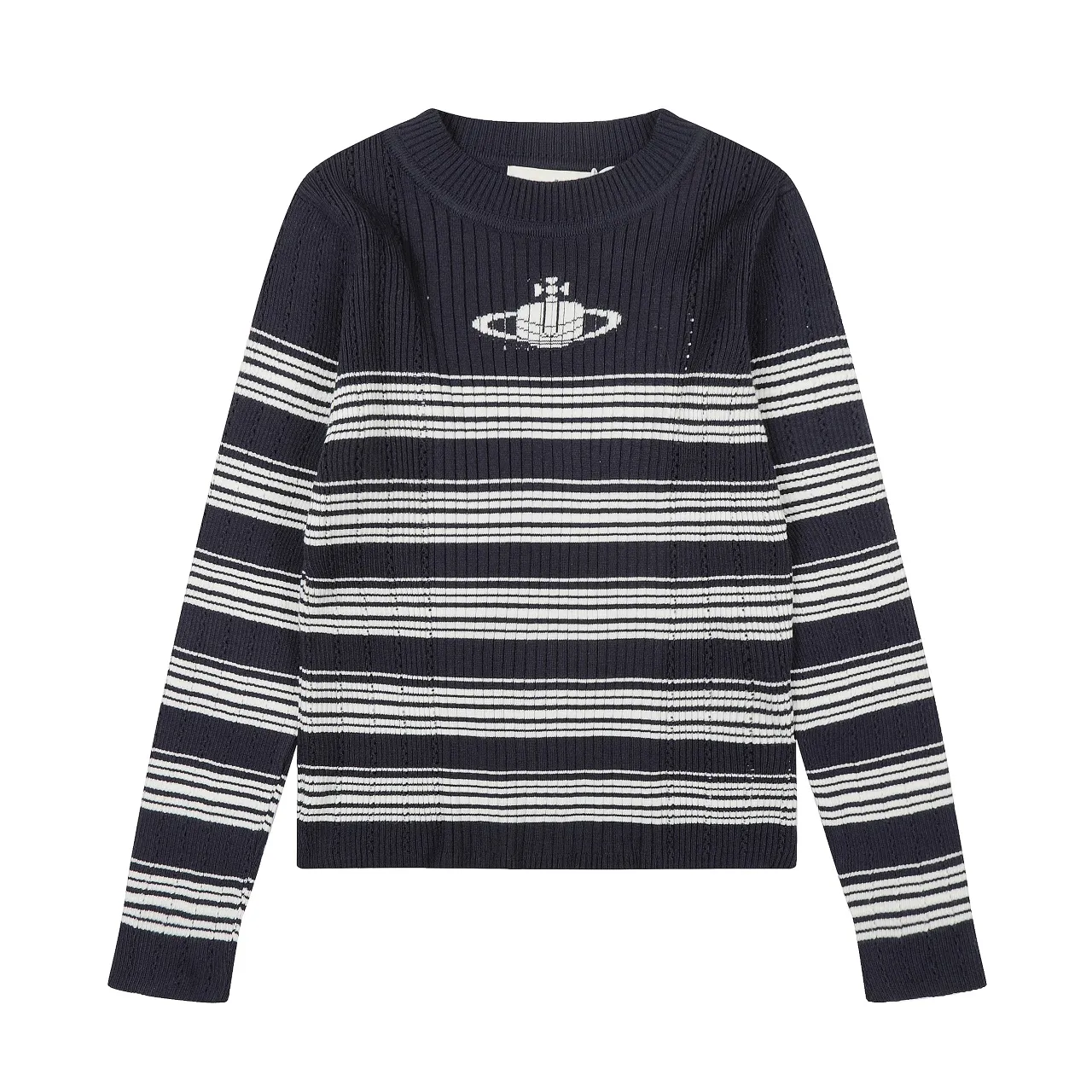 vivienne west wood 25 early autumn new style Queen Mother West classic Saturn jacquard striped round neck wool sweater long-sleeved sweater. The fabric is soft, waxy and elastic. It is versatile and slim. Style number: V418. Wholesale price: Size: One size fits all. Color: White Royal Blue